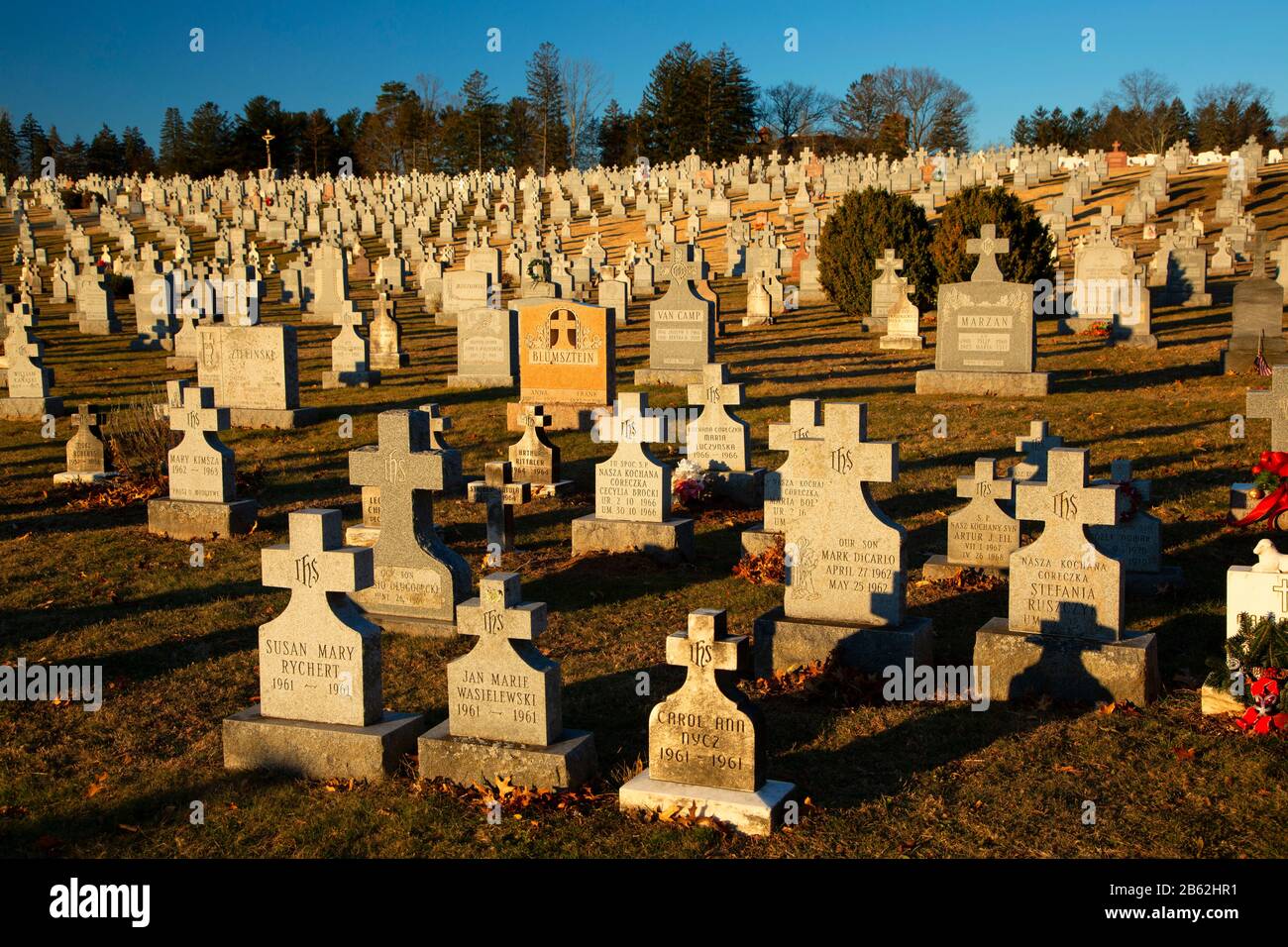 Sacred Heart Cemetery, New Britain, Connecticut Stock Photo Alamy