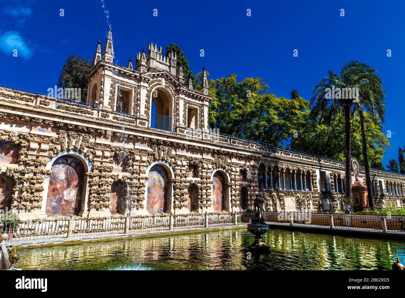 Fountain and exterior of Galería del Grutesco (Grotto Gallery), Royal Alcázar of Seville, Spain Stock Photo