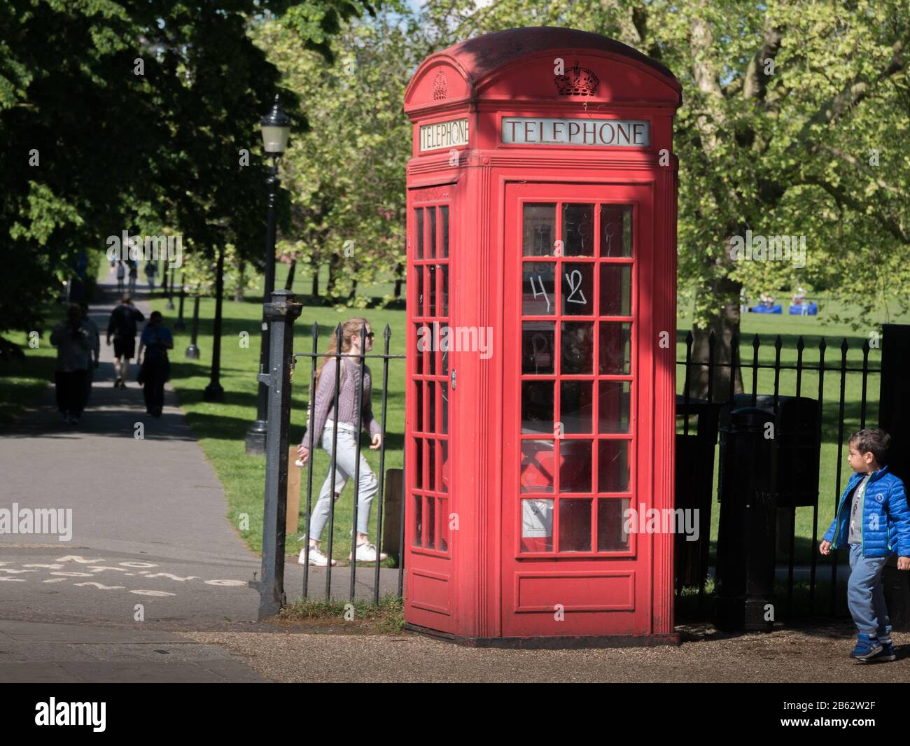 Red telephone box (K2), Primrose Hill, London, UK Stock Photo
