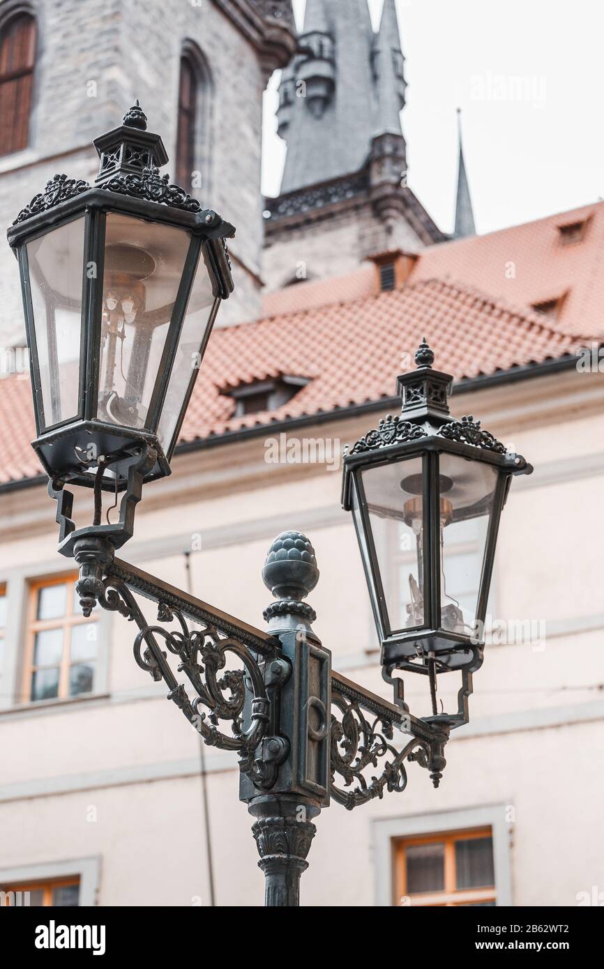 Old british street lamp hi-res stock photography and images - Alamy