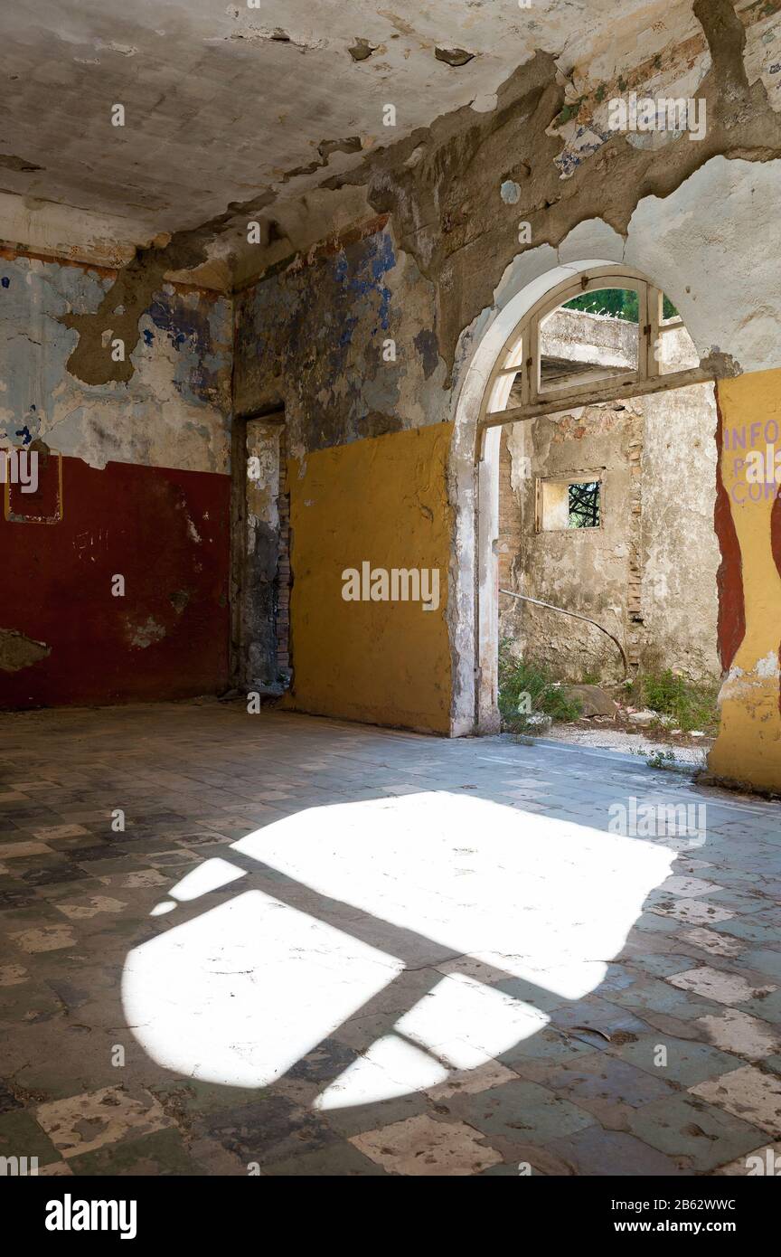 Urbex greece hi-res stock photography and images - Alamy