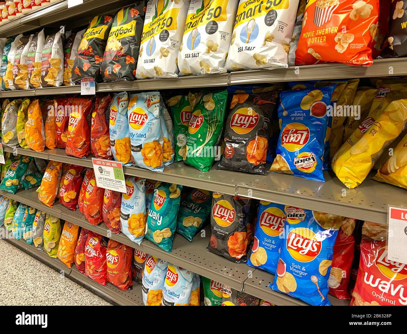 Lays potato chips bag nutrition hires stock photography and images Alamy