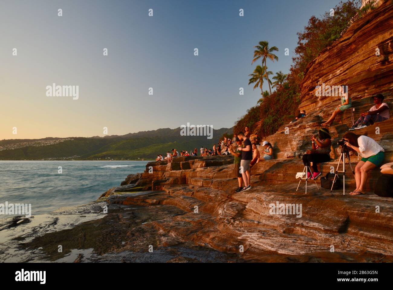 Layers of volcanic rock hi-res stock photography and images - Alamy