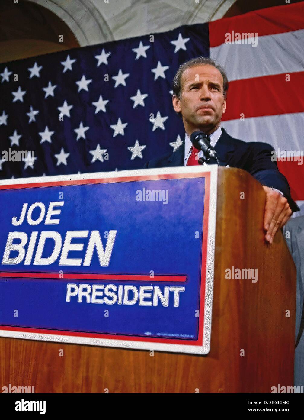 Washington, DC. USA, June 9, 1987 Senator Joe Biden Democrat from Delaware after announcing his candidacy for president in Wilmington, Delaware earlier in the morning, makes an appearance at the Dirksen Senate office building. Credit: Mark Reinstein/MediaPunch Stock Photo