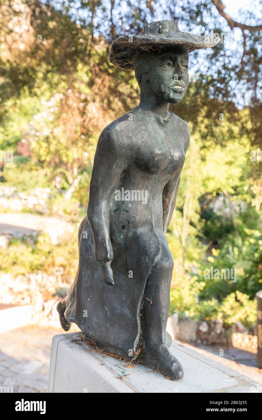 Statue of Molly Bloom in the botanic gardens, Gibraltar Stock Photo