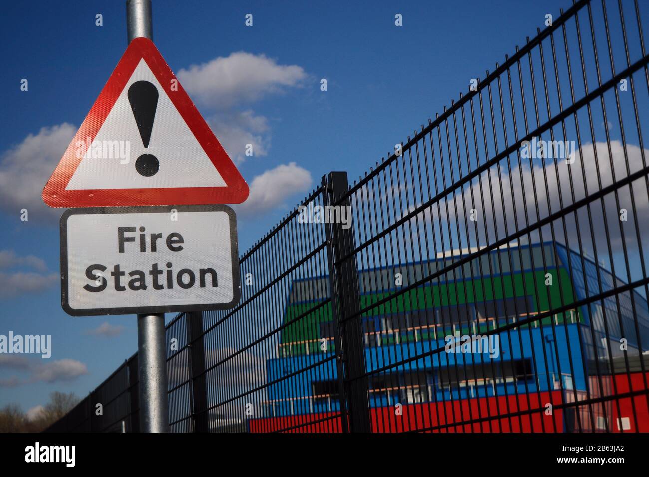 Milton keynes police station hires stock photography and images Alamy