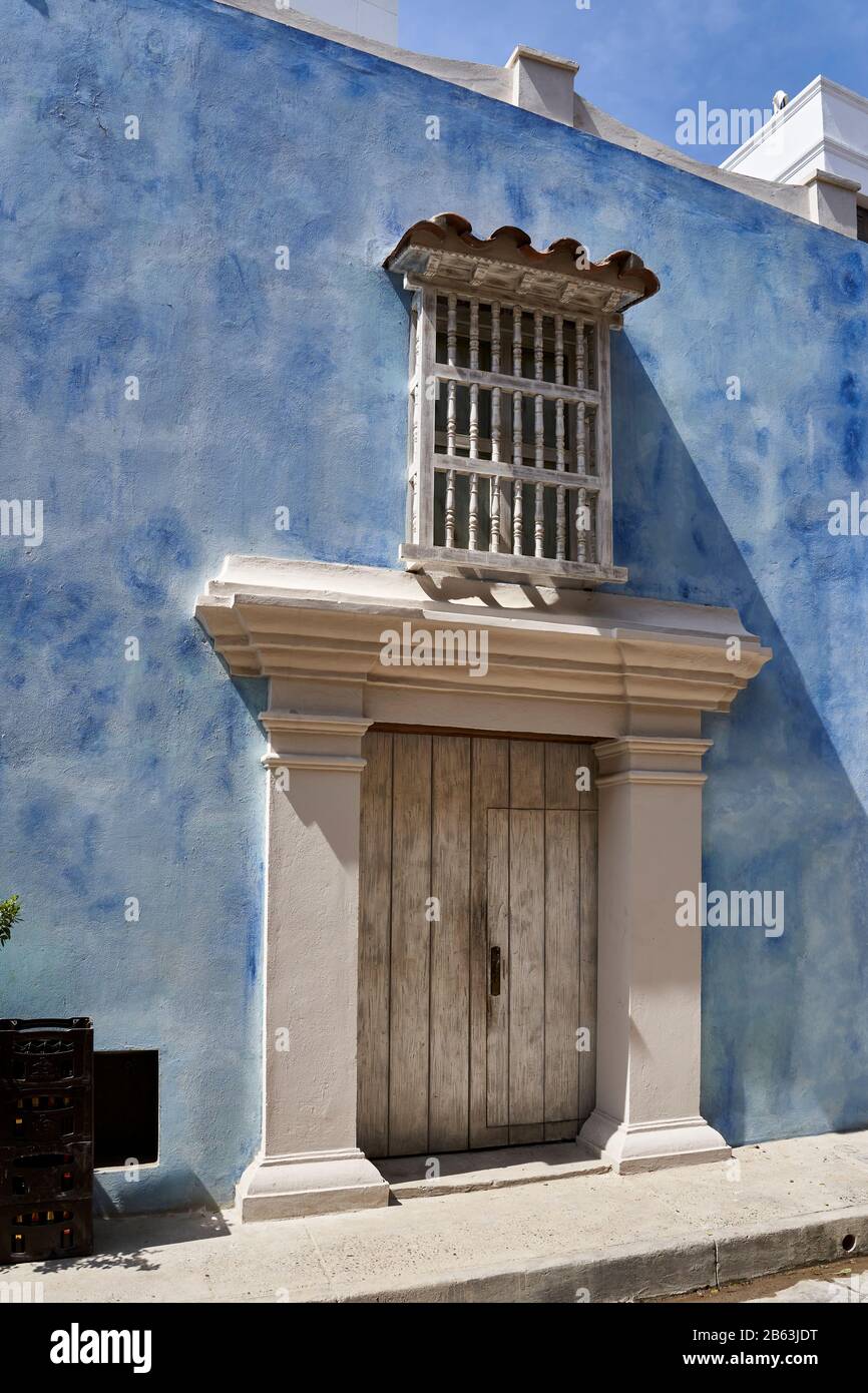 Decorative street house facade in old town Cartagena, Colombia Stock Photo