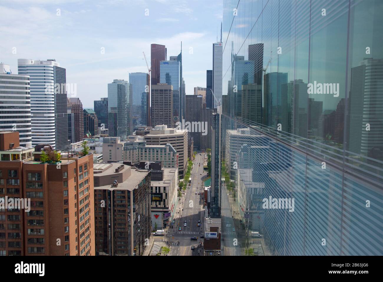 Reflection Of The Buildings In Downtown Toronto Stock Photo Alamy