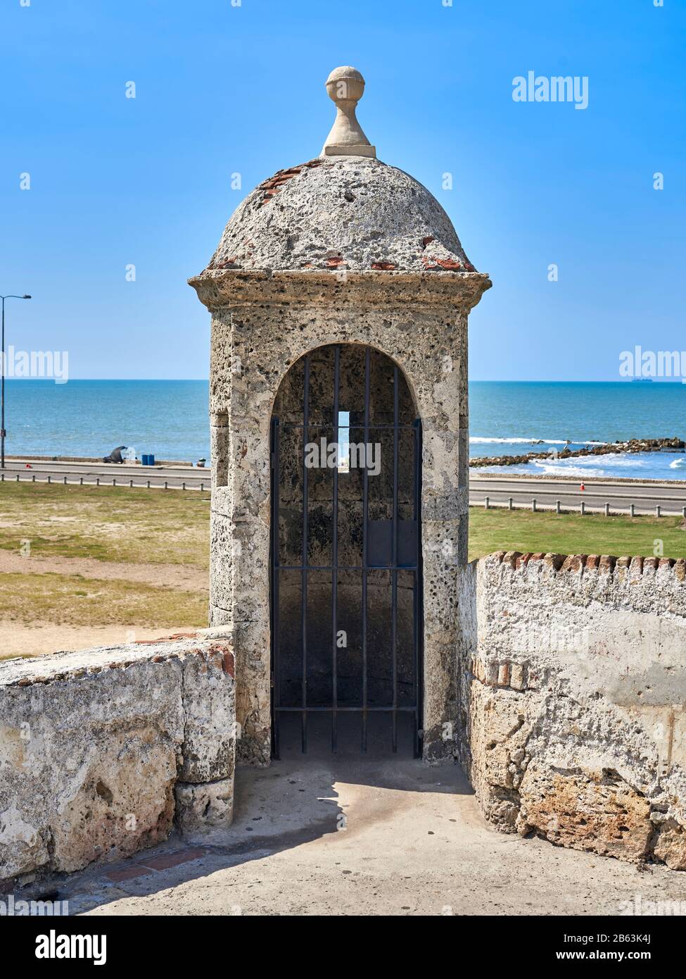 Guards post on defensive wall surrounding Cartagena, Colombia Stock Photo