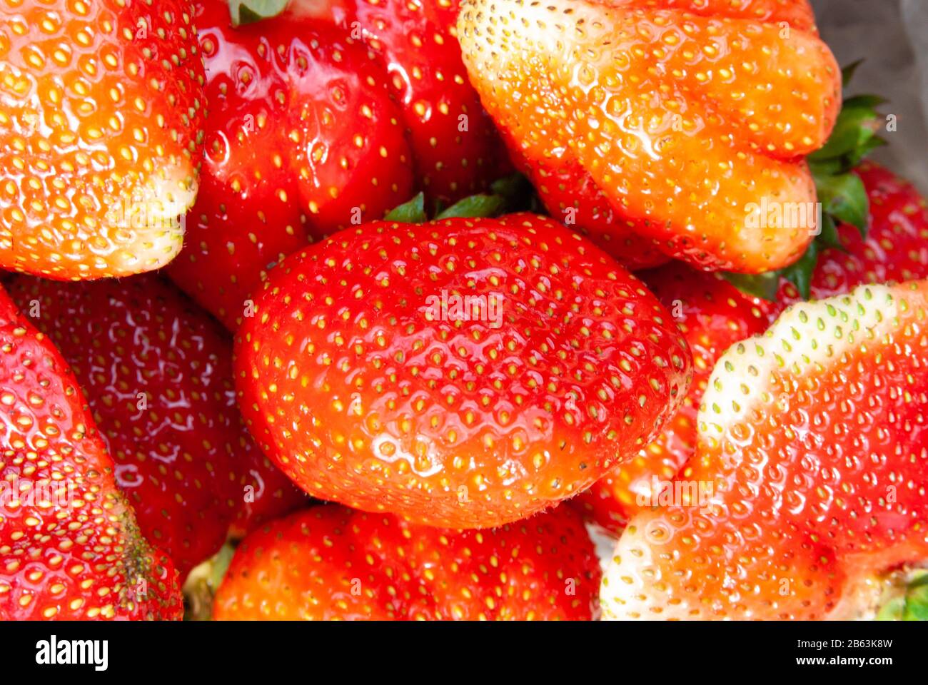 Strawberries natural sweet red hi-res stock photography and images - Alamy
