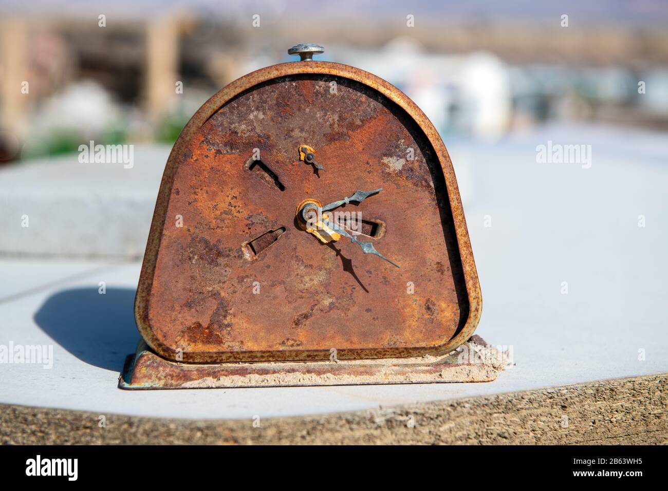 Damaged Clock High Resolution Stock Photography and Images Alamy