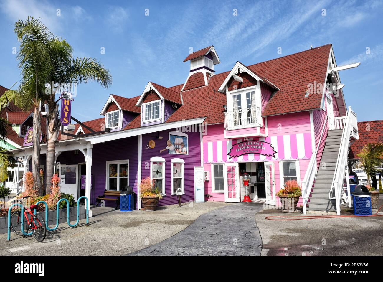 LONG BEACH, CALIFORNIA - 06 MAR 2020: Ice Cream Shop and The Village Hats at Shoreline Village, Rainbow Harbor. Stock Photo