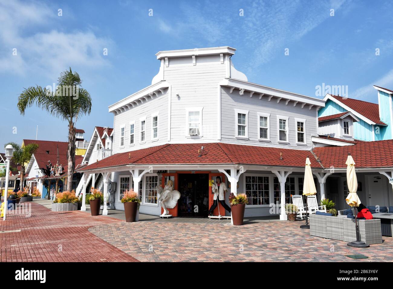 LONG BEACH, CALIFORNIA - 06 MAR 2020: Find Your Feet Sock and Sandal Shop Shoreline Village, Rainbow Harbor. Stock Photo