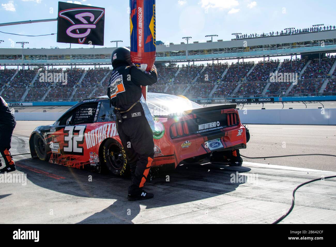 Phoenix Raceway Fanshield Schlter systems hi-res stock photography and images - Alamy