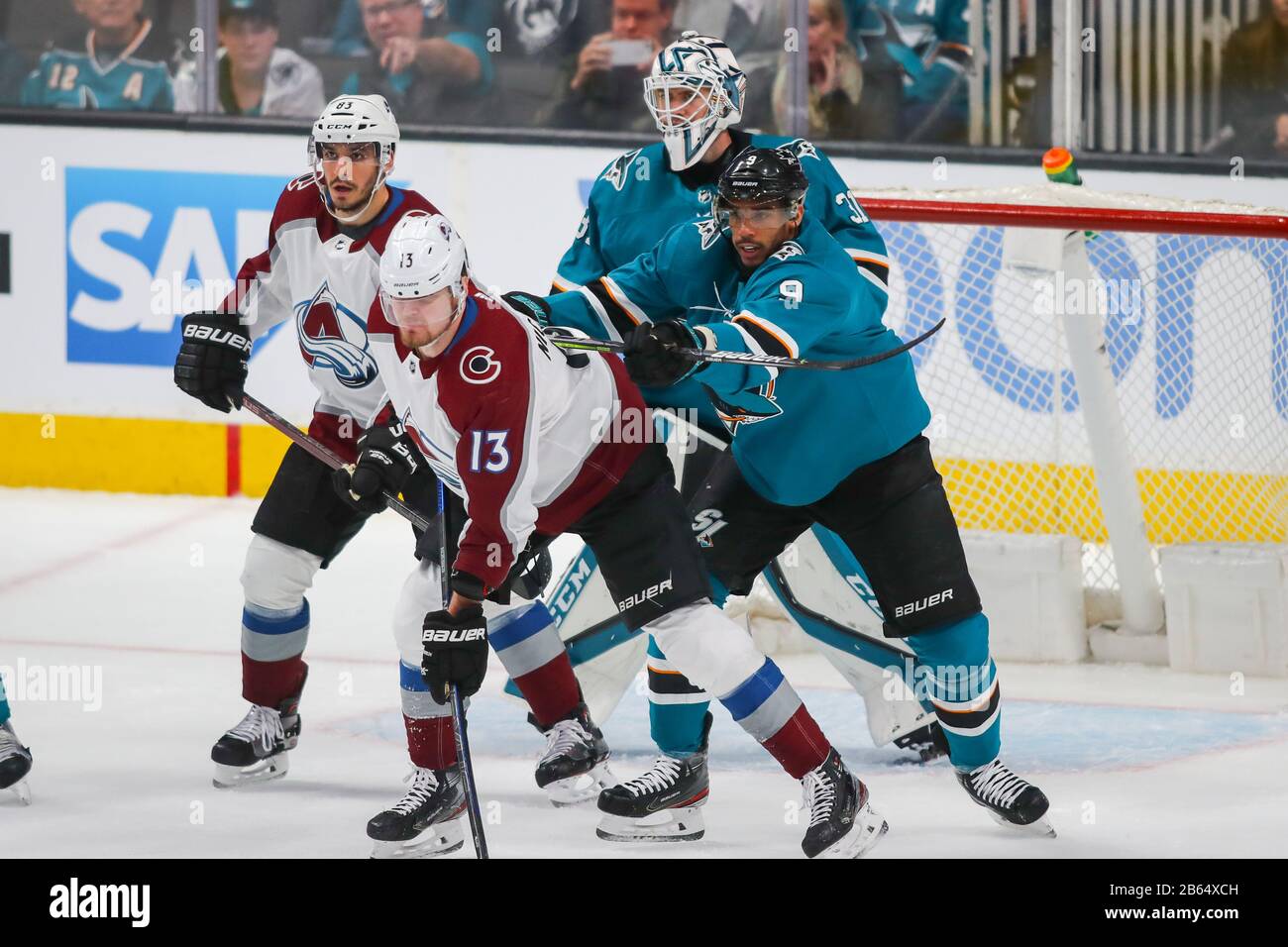 Evander kane hi-res stock photography and images - Alamy