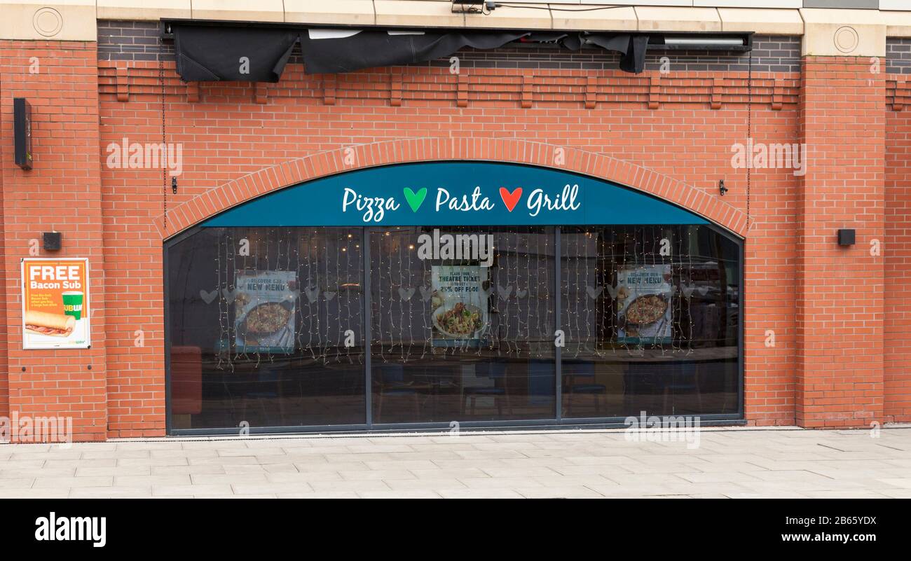 Bella Italia , pizza,pasta and grill shop in Darlington,England,UK Stock Photo Alamy