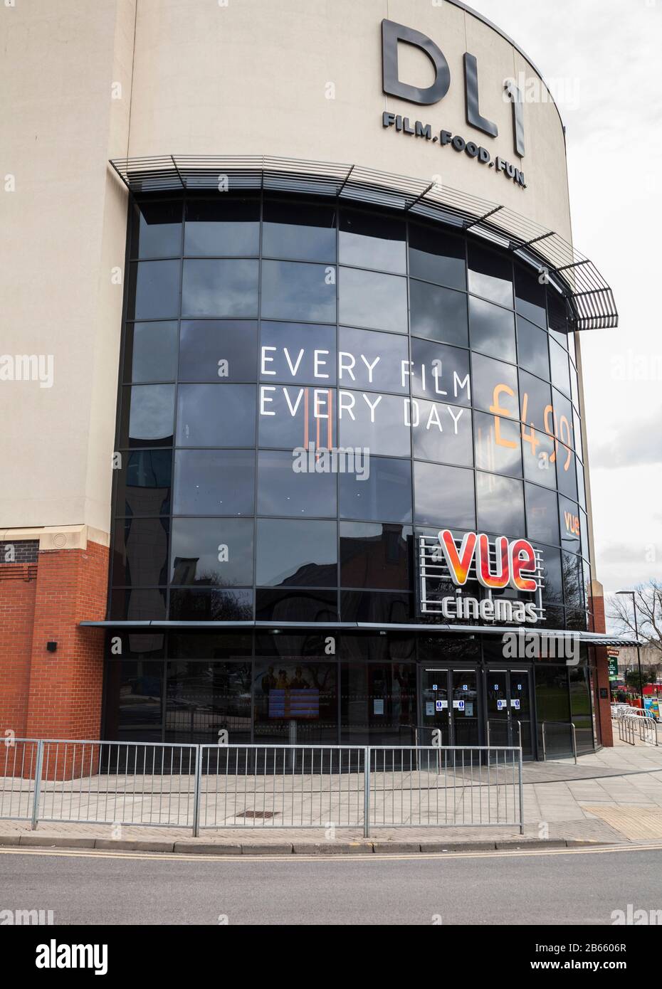 Vue cinema exterior hires stock photography and images Alamy