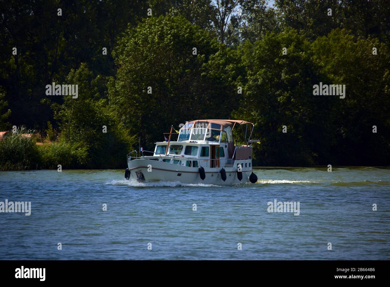 Card games hi-res stock photography and images - Page 2 - Alamy