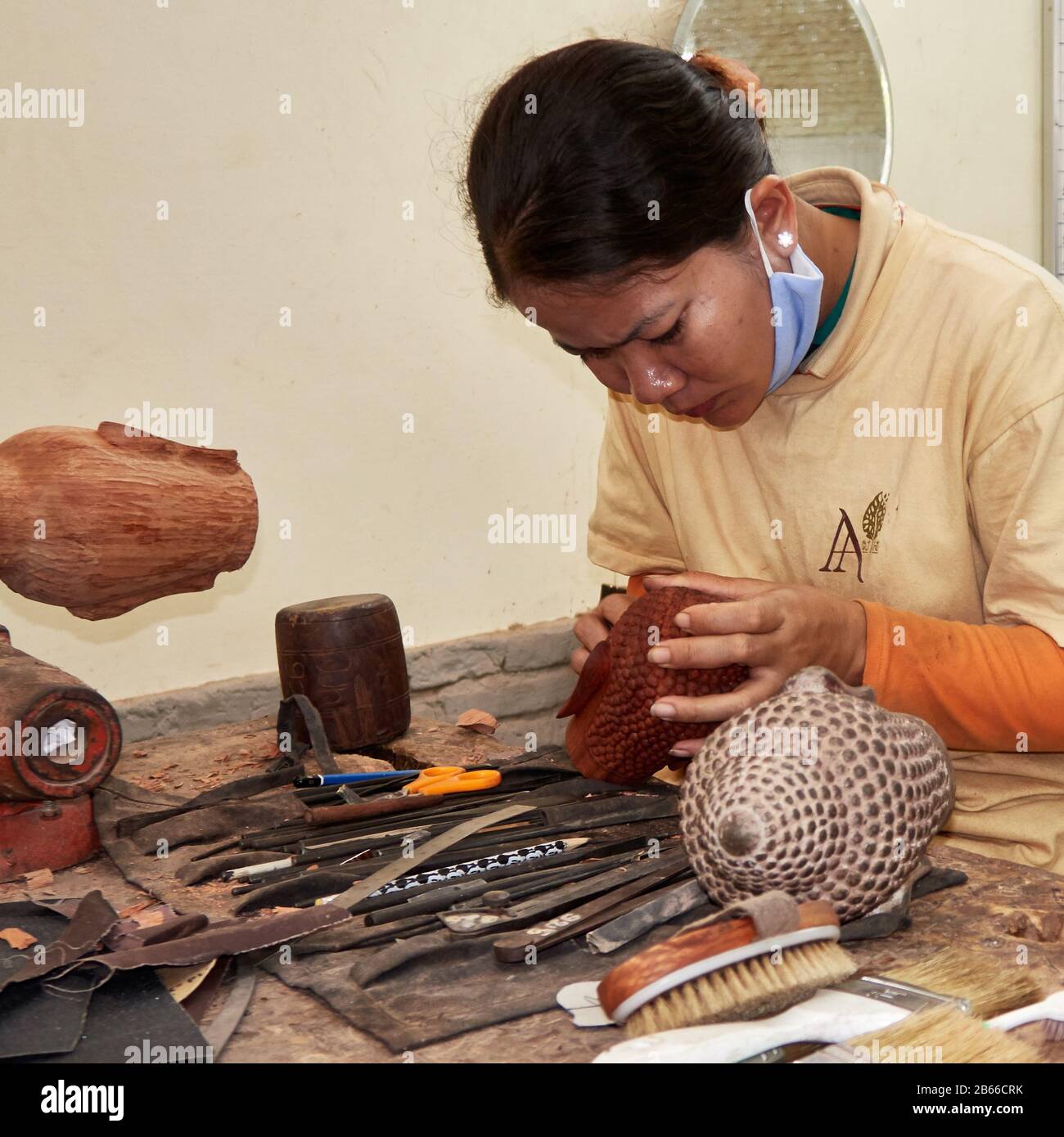 Asia, Cambodia, Angkor, craftswoman Stock Photo