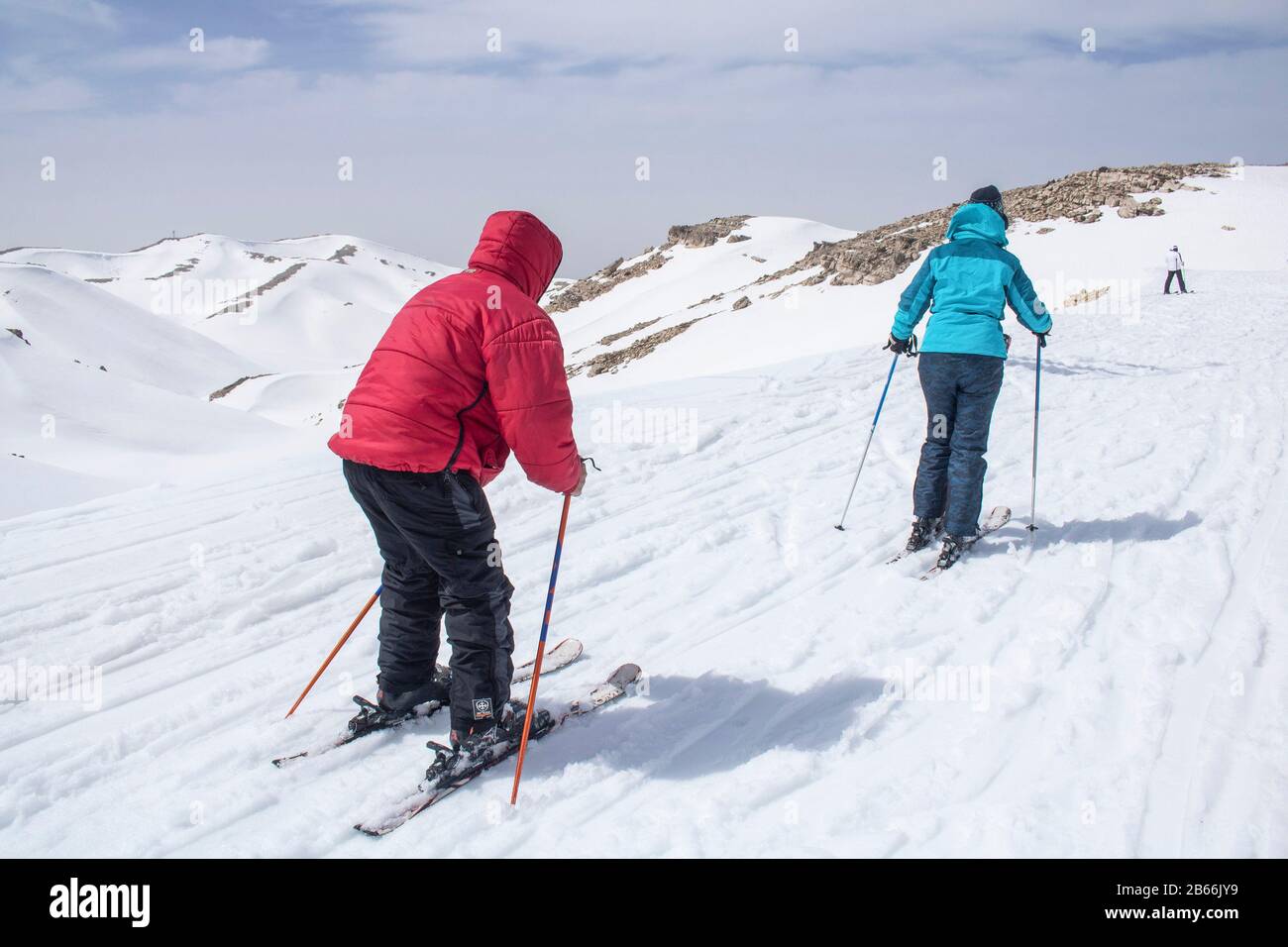 Mzaar Kfardebian Lebanon 10 March Ski Enthusiasts Take To The Slopes On A Warm Sunny