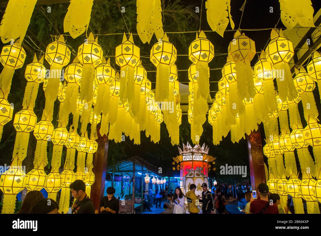 Lanterns festival yee peng hi-res stock photography and images - Alamy