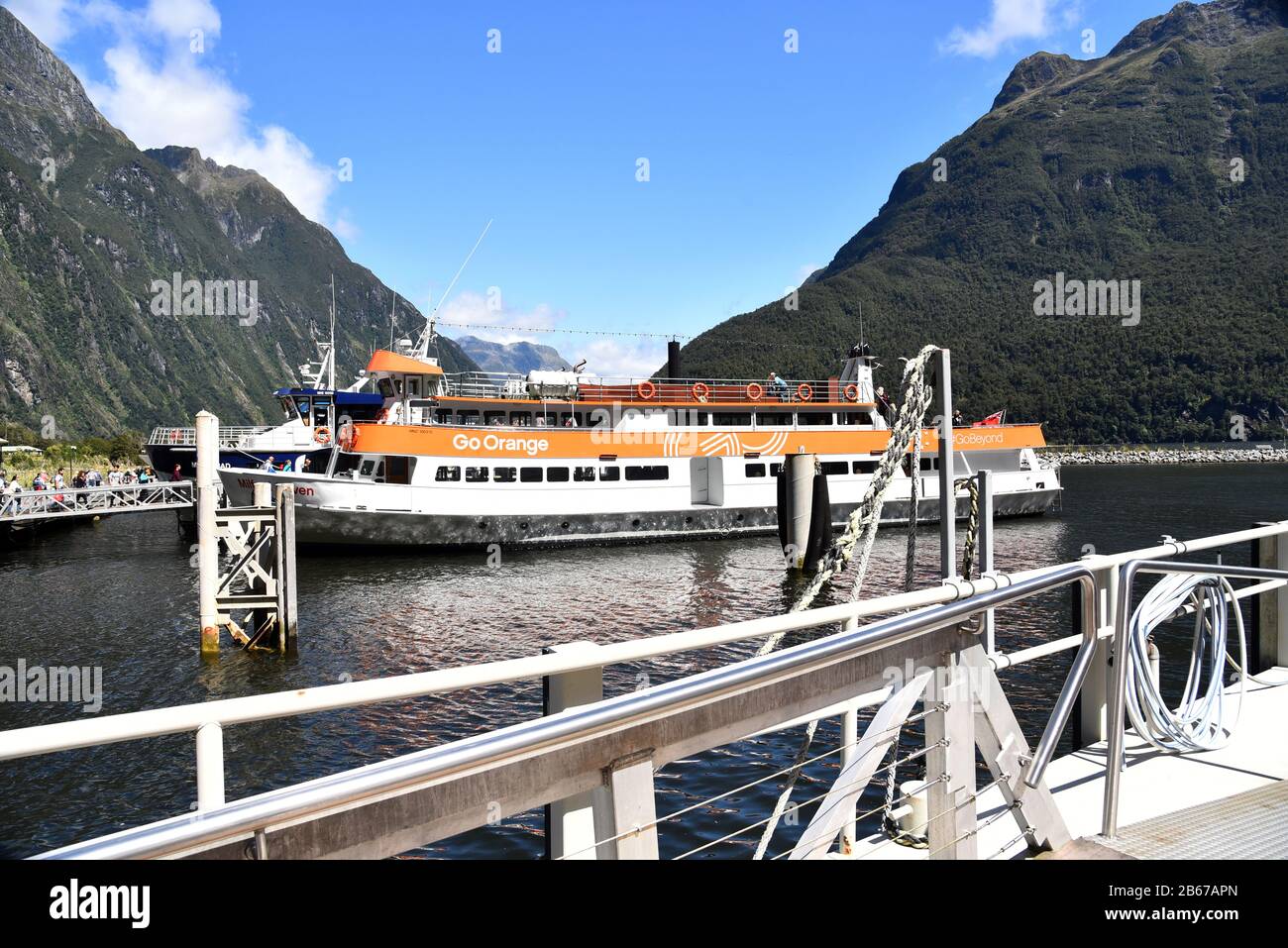 Milford sound cruise boat hi-res stock photography and images - Alamy