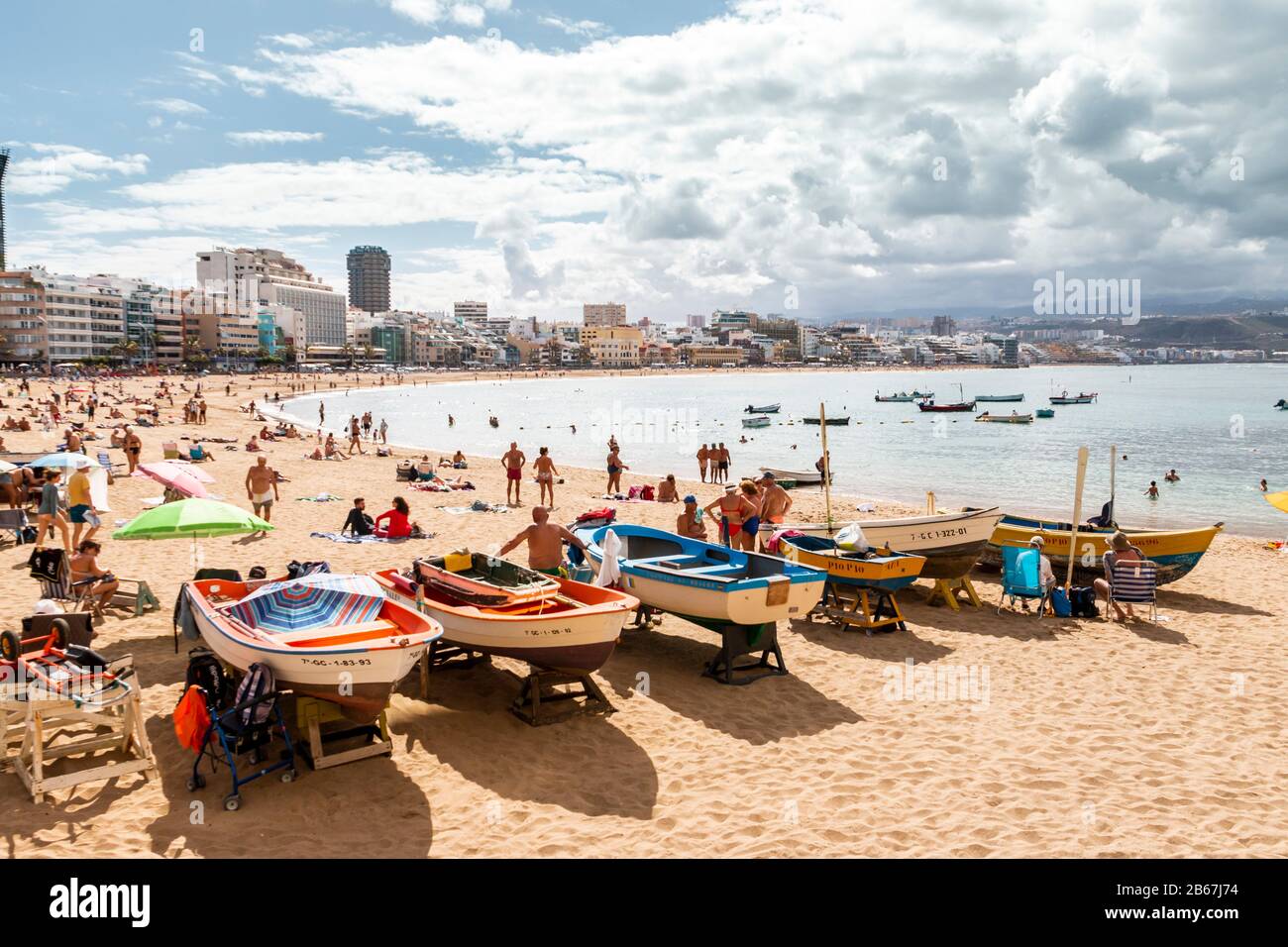 LAS PALMAS, GRAN CANARIA ISLAND, SPAIN - JAN 2020: People swimming and relax in the Playa de las Canteras Stock Photo
