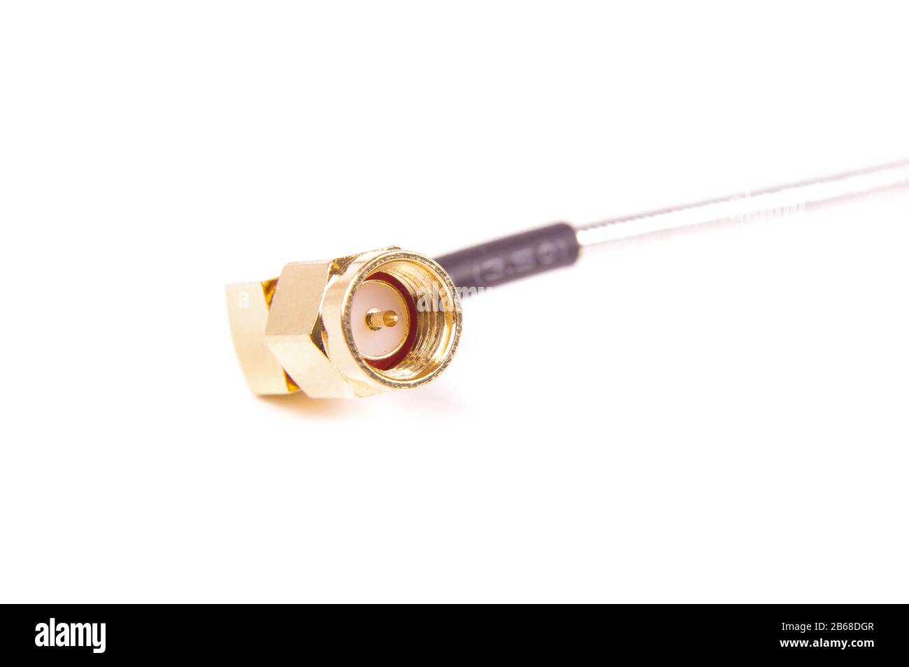 Coaxial 90 degrees angle radio frequency cable with SMA connector macro