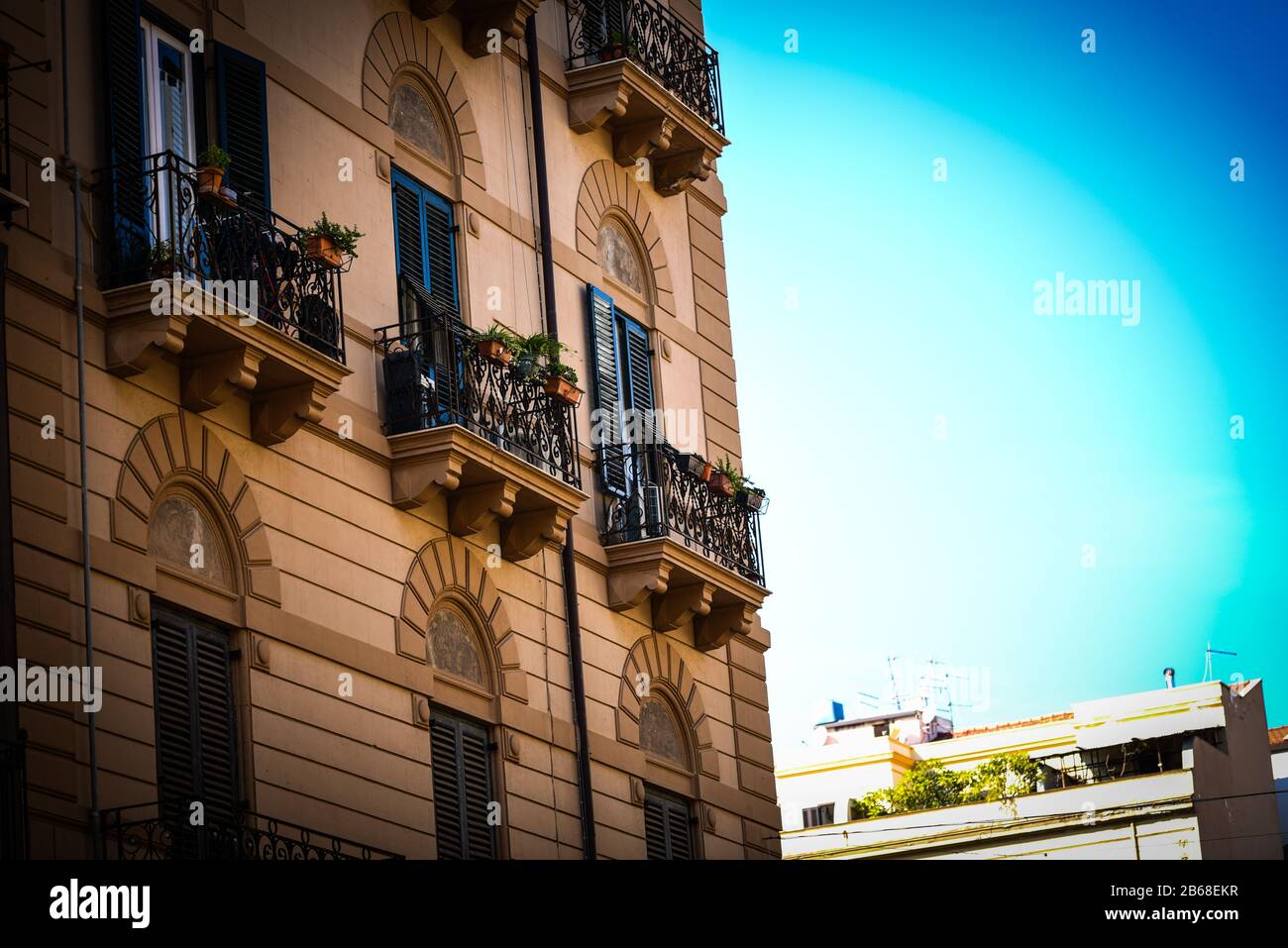 Palermo historical architecture hi-res stock photography and images - Alamy