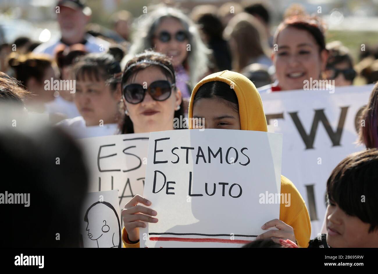 USA. 10th Mar, 2020. Women and children marched Monday from Bowie High School in solidarity with women across Mexico who are marching to end violence towards women. 10 Womens March (Photo by Mark Lambie/El Paso Times/Imagn/USA Today Network/Sipa USA) Credit: Sipa USA/Alamy Live News Stock Photo