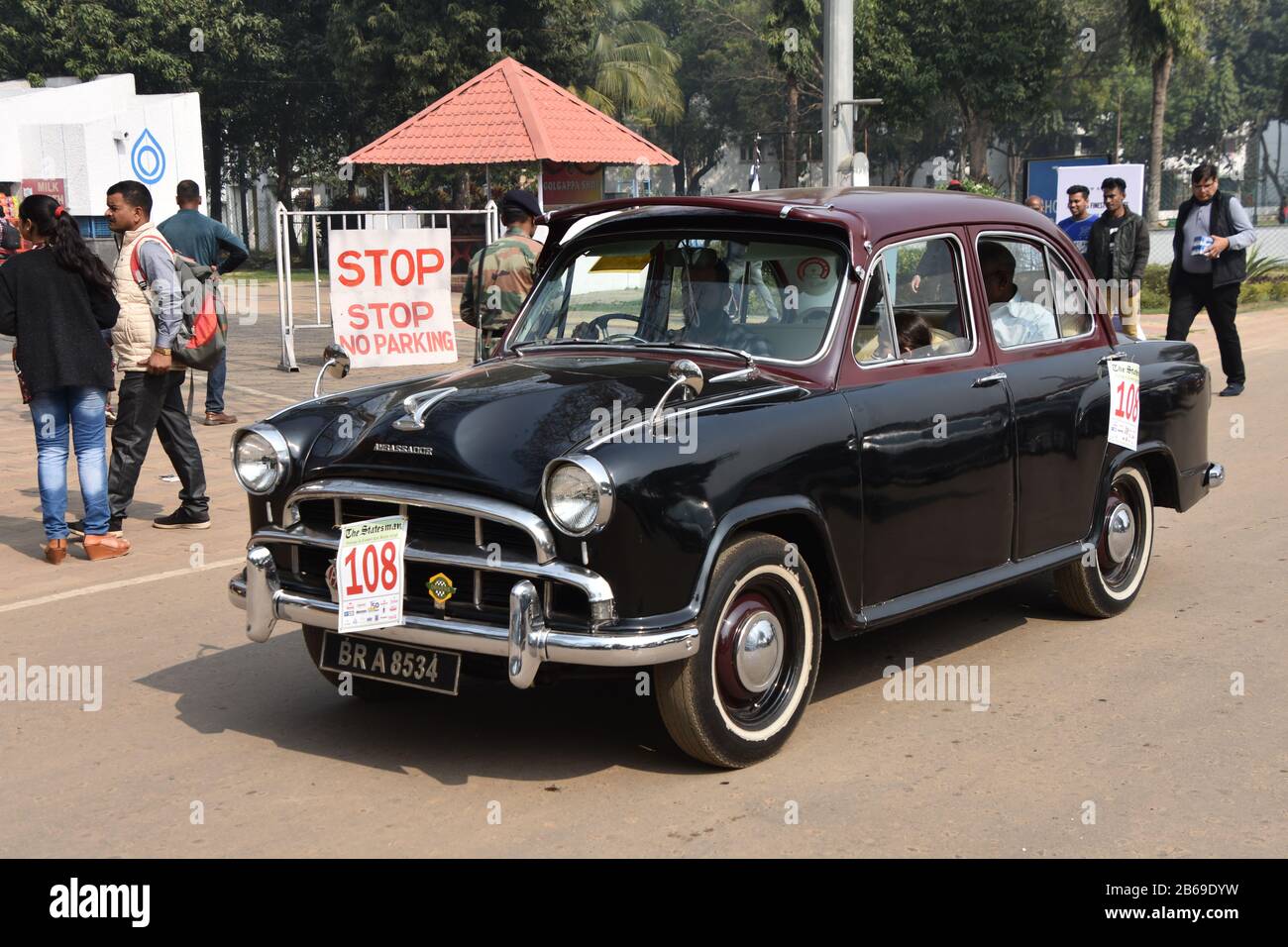 1960 Hindustan Ambassador With 1459 Cc Engine India BRA 8534 Stock 1960-hindustan-ambassador-with-1459-cc-engine-india-bra-8534-stock