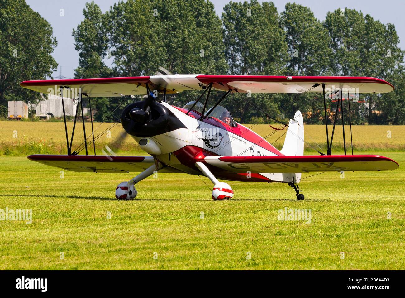 Single seat sport aerobatic biplane design hi-res stock photography and ...
