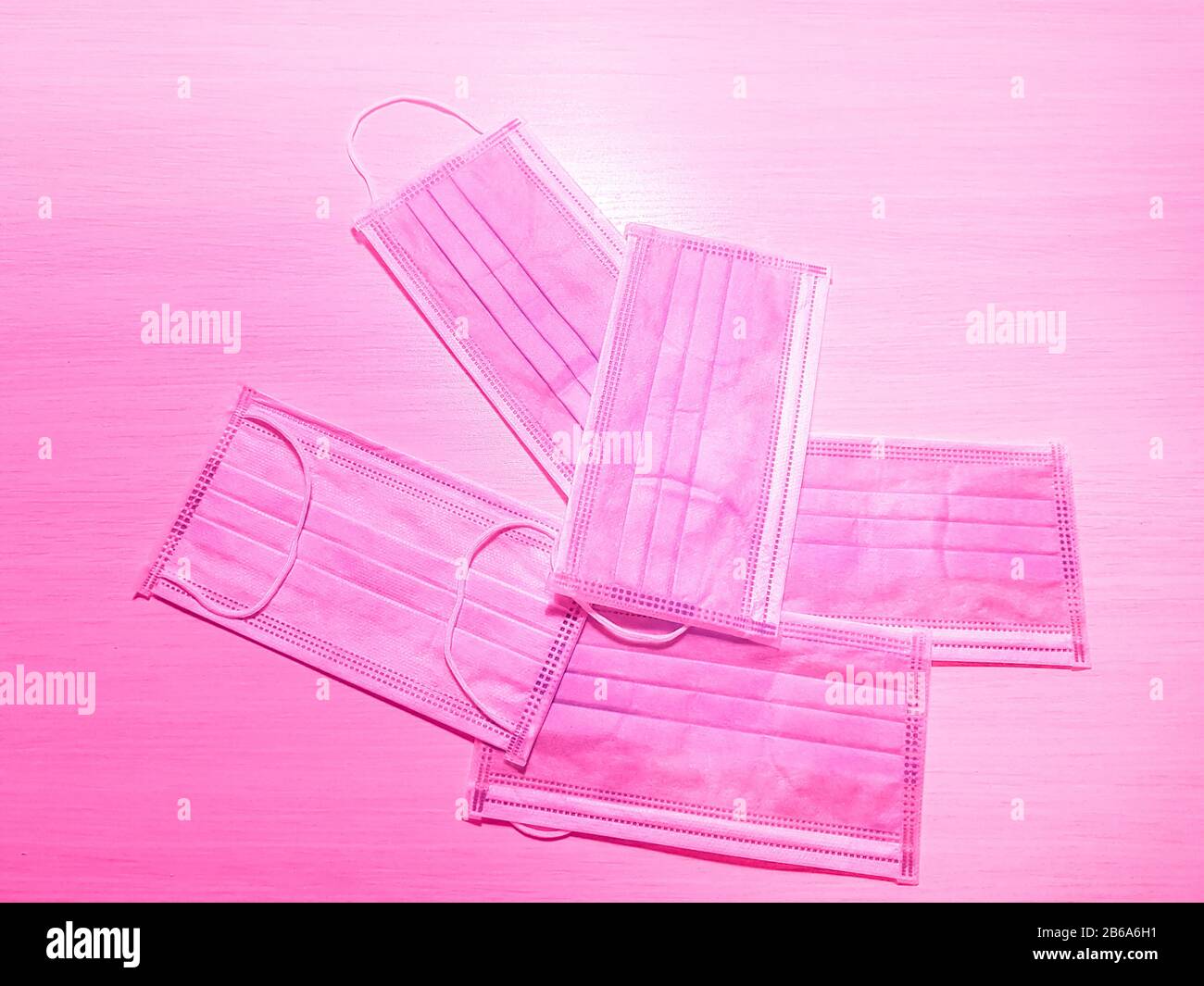 Medical masks on table pile hi-res stock photography and images - Alamy