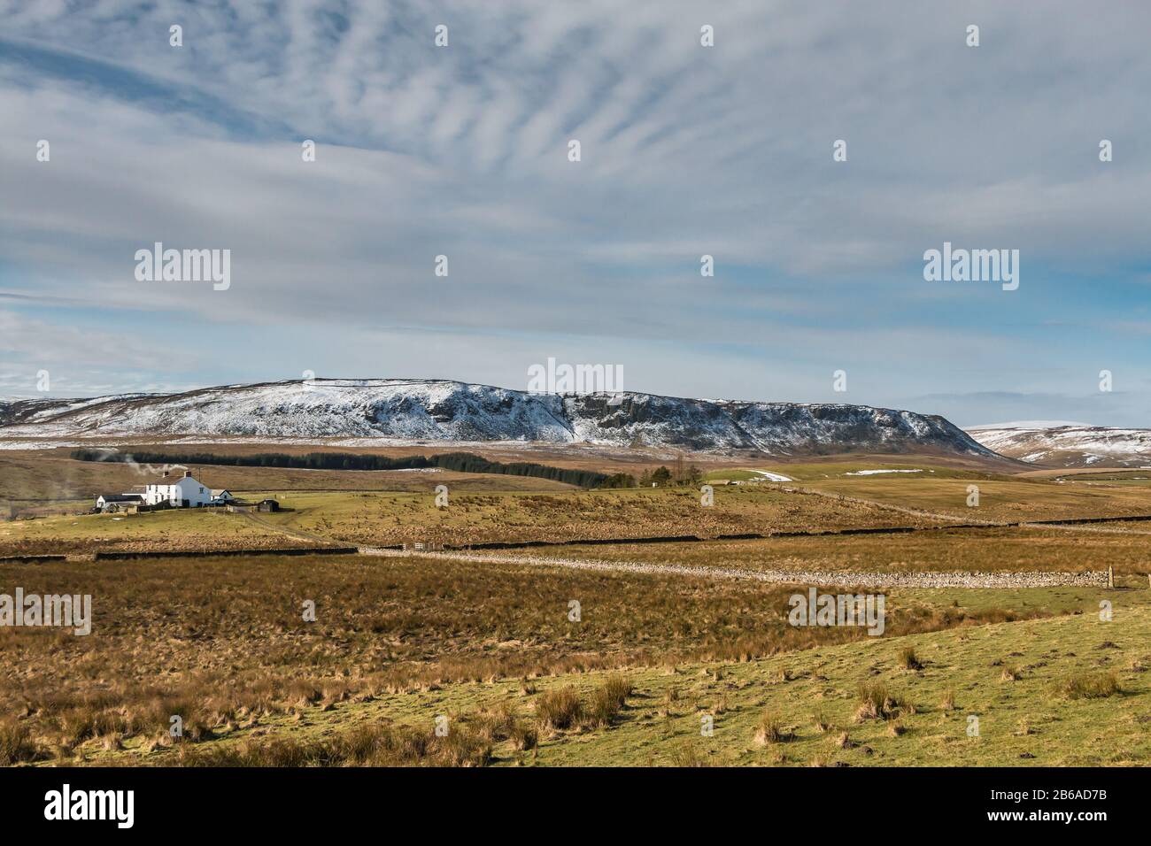 Birk Rigg Farm and Cronkley Scar, Teesdale Stock Photo