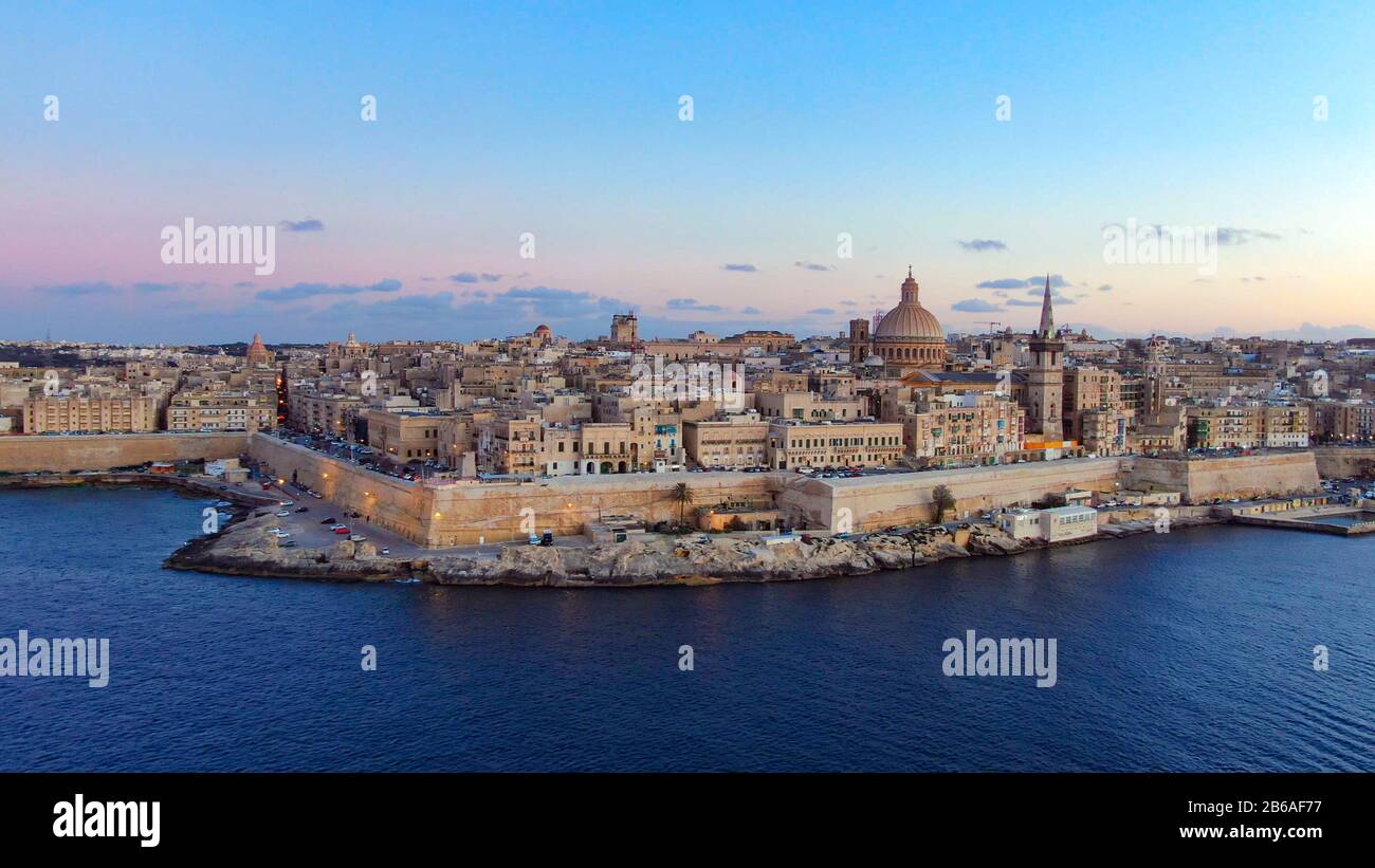 The capital city of Malta - Valletta in the evening Stock Photo - Alamy