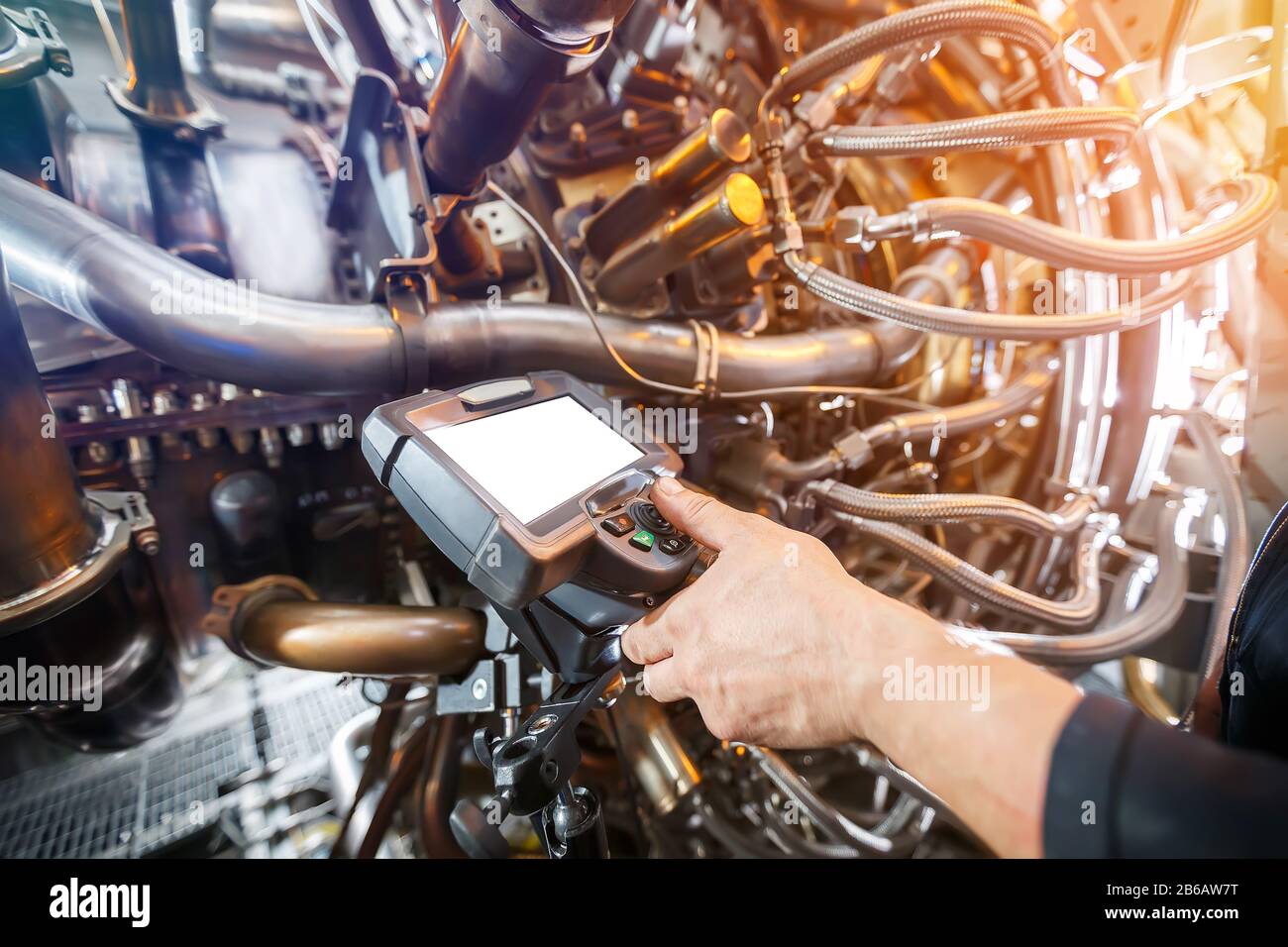 Inspection of a gas turbine engine using a Video Endoscope. Search for