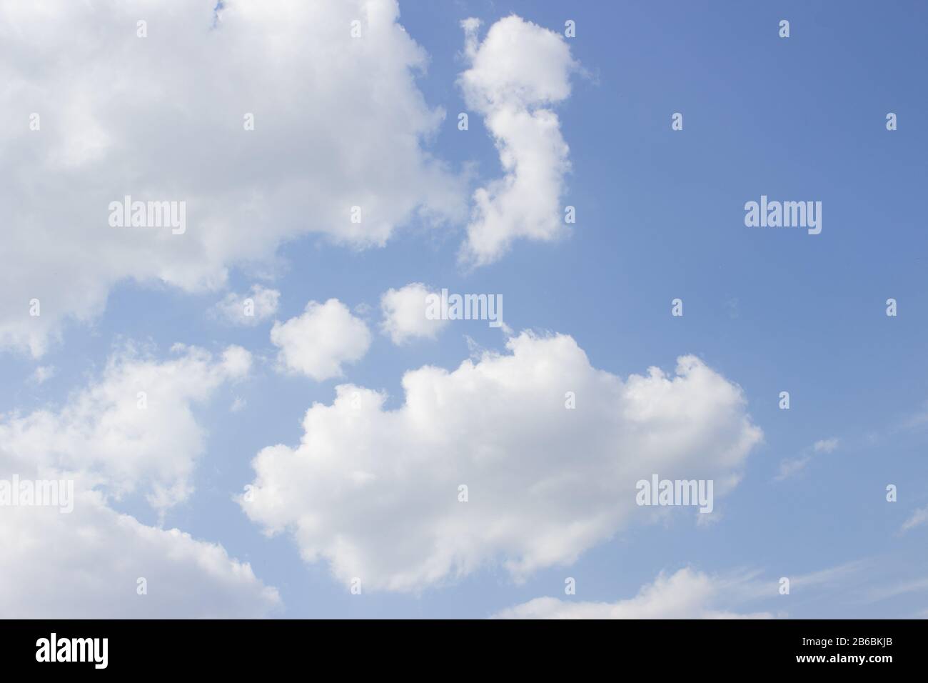 Curly sky hi-res stock photography and images - Alamy