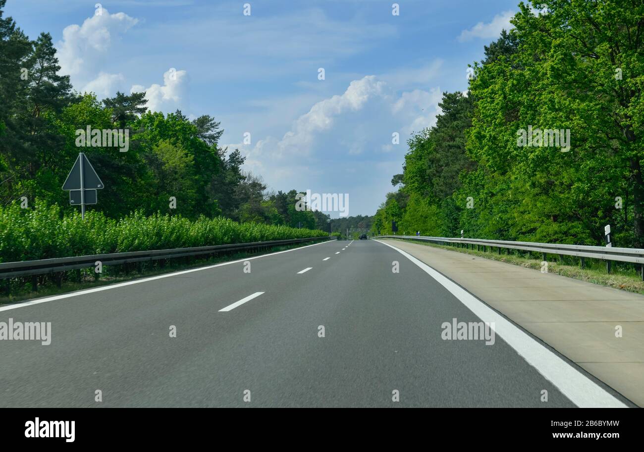 Leere Autobahn A15, Lübbenau, Brandenburg, Deutschland Stock Photo
