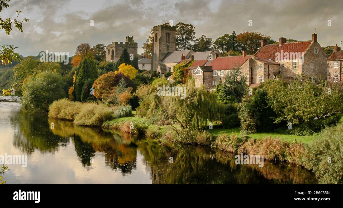 The River Ure and village of West Tanfield in North Yorkshire Stock