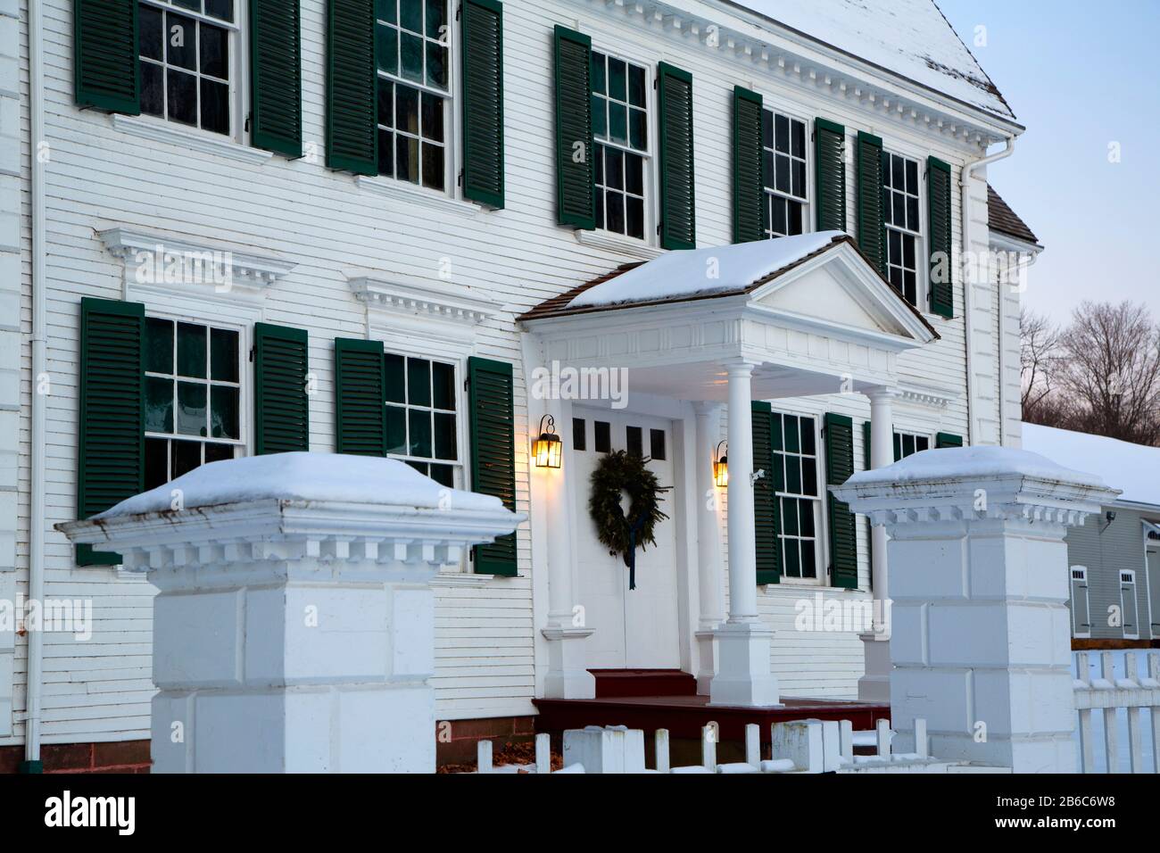 PhelpsHatheway House, PhelpsHatheway House and Garden, Suffield