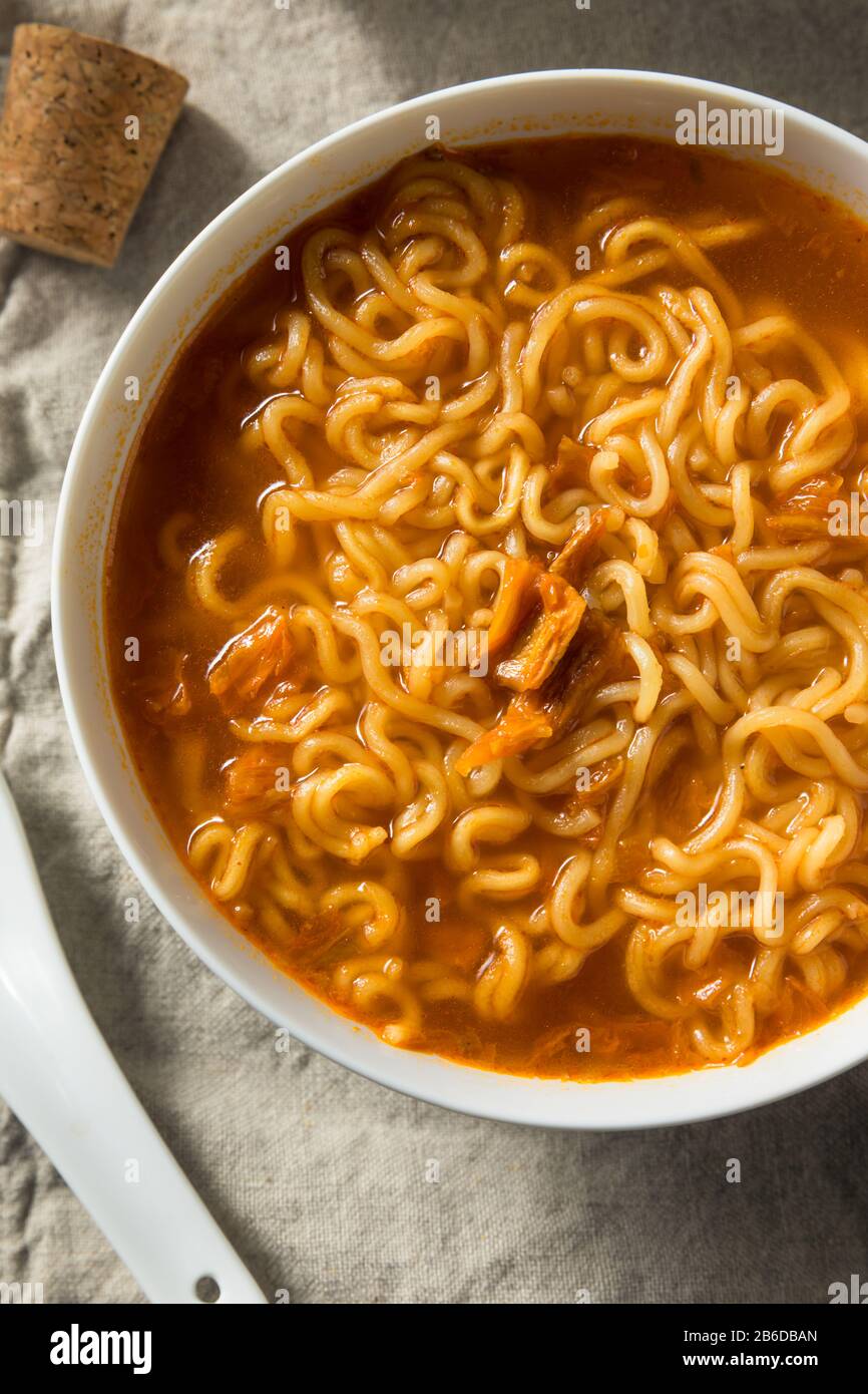 Spicy Instant Ramen Noodle Bowl Ready to Eat Stock Photo - Alamy