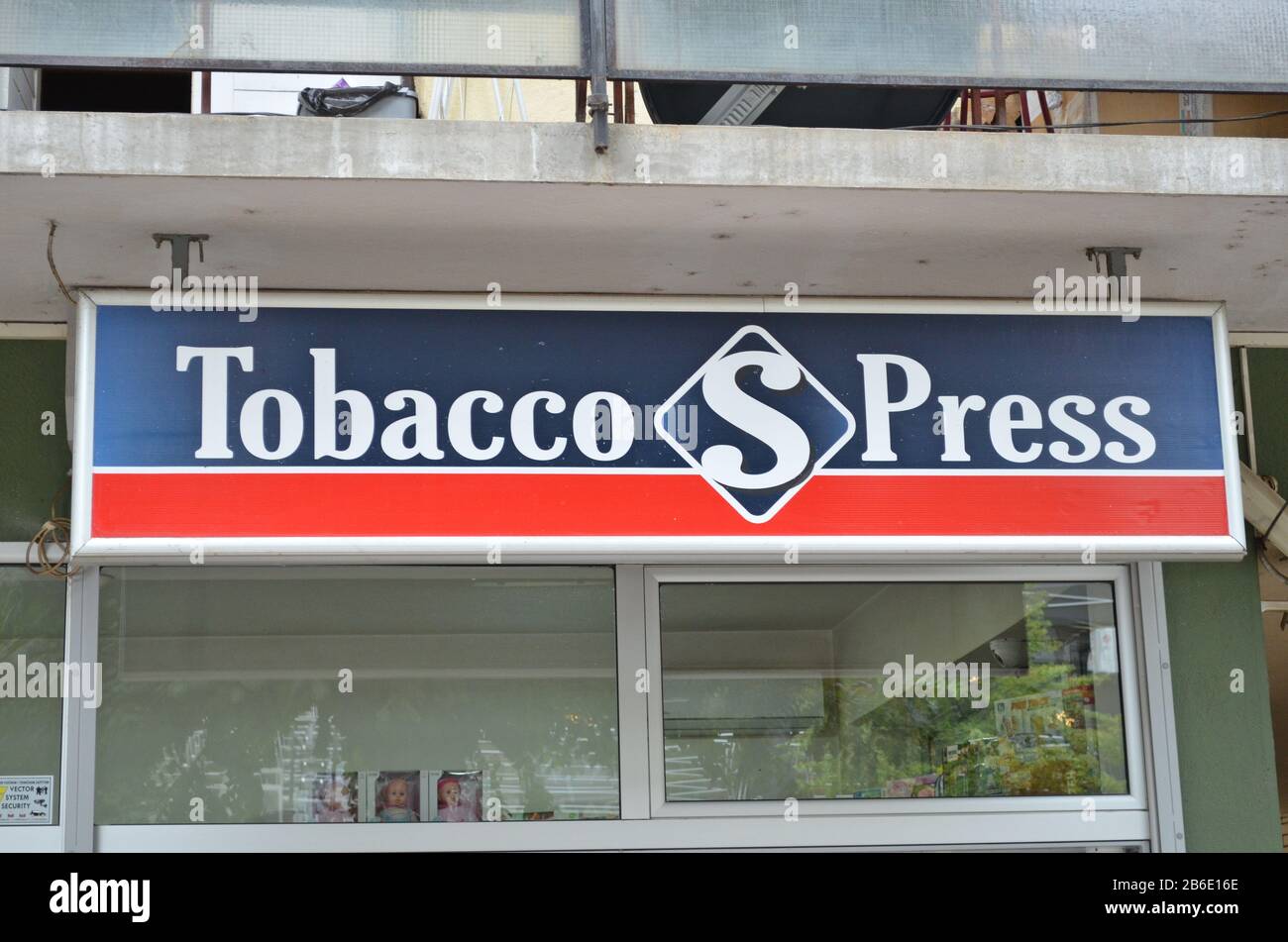 Tobacco Products Shop High Resolution Stock Photography And Images Alamy
