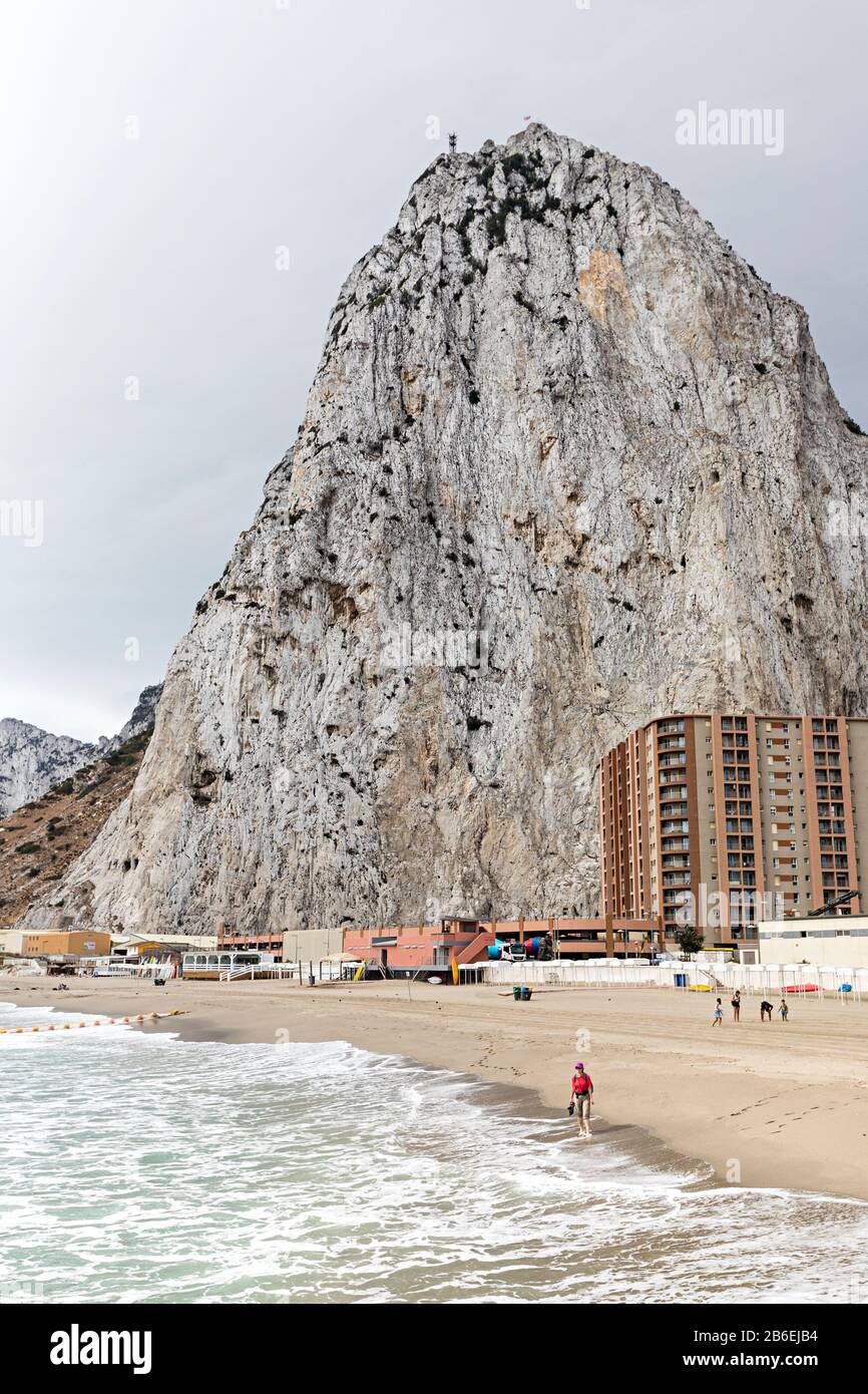 Rock of gibraltar hi-res stock photography and images - Alamy