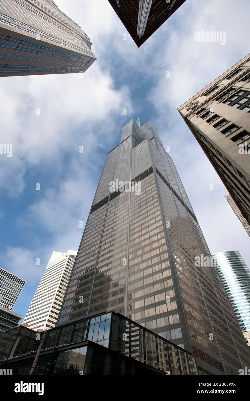 Chicago, Illinois, USA. An extreme view of the Willis Tower (formerly Sears Tower) towering 