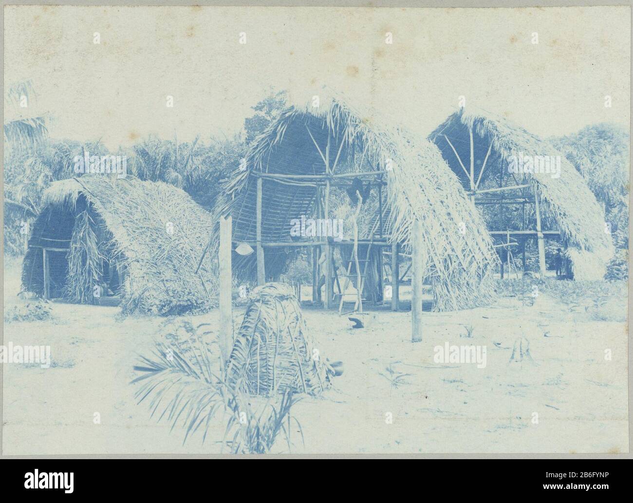 Caribbean Village at the site Galibi in Suriname. Part of the album of the Doijer family, Souvenir de Voyage (Part 1), in and around the plantation Ma Retraite in Suriname during the years 1906-1913. Manufacturer : Photographer: Hendrik Doijer (attributed to) Place manufacture: Suriname Date: 1906 - 1913 Physical features: cyanotypie Material: paper Technique: cyanotypie Dimensions: photo: h 120 mm × W 167 mm Subject: native peoples of South America Indian lodge where: 1906 - 1913 Stock Photo