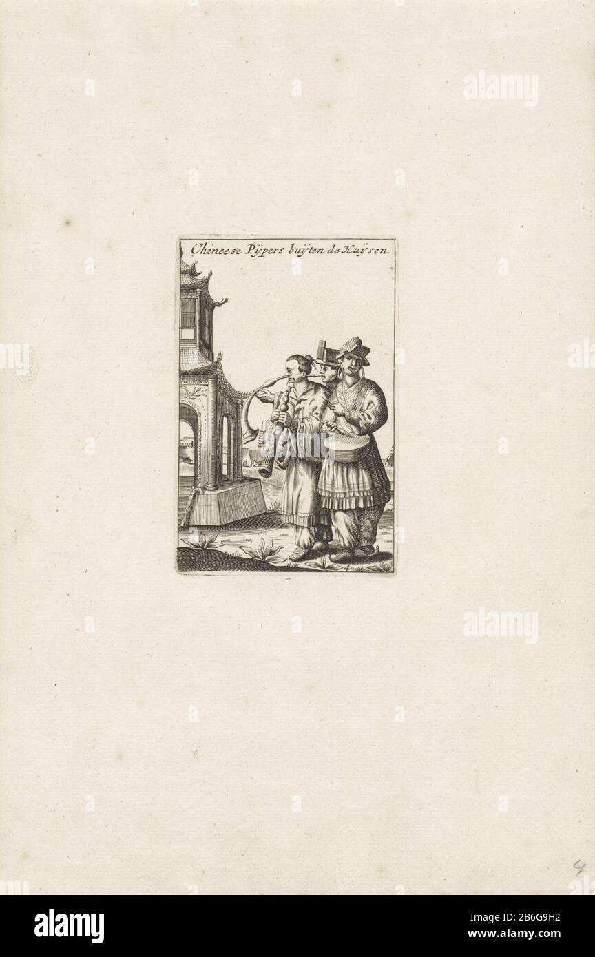 Chinese musicians Chineese Pipers Buijten the Huijsen (title object) Chineese and Vremden Nasie (series title) Three Chinese musicians at a temple in the buitenlucht. Manufacturer : printmaker Pieter Schenk (I) (possible) to print from: Romeyn de Hooghe (studio) editor: Peter Schenk (I) Place manufacture: Amsterdam Date: 1682 - 1711 Physical characteristics: etching material: paper Technique: etching dimensions: plate edge: h × 103 mm b 68 mmToelichtingDeze series is made up of copies of the prints in: Vries, the Simon. Curieuse aenmerckingen bysonderste of East and West Indian wonder children Stock Photo