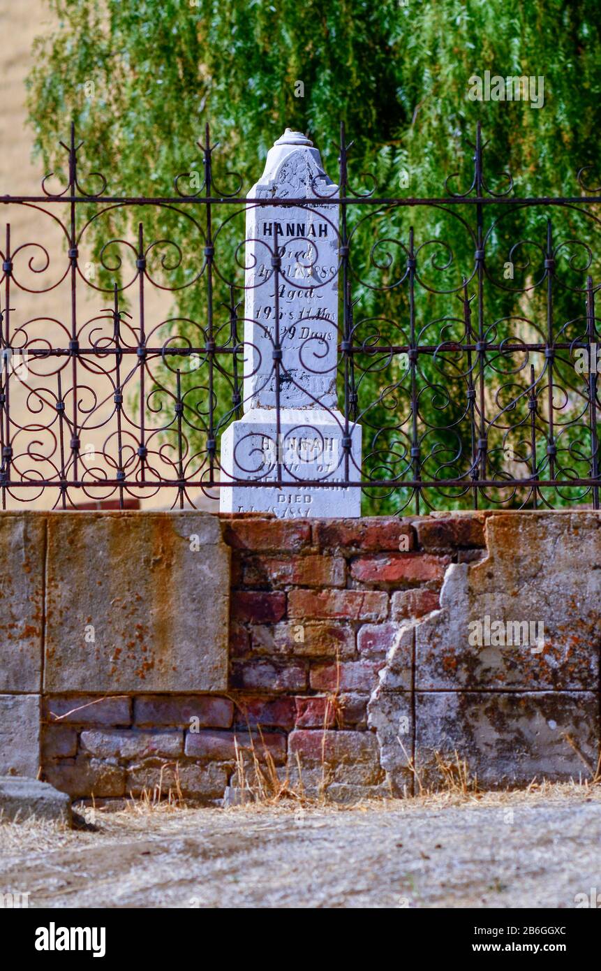 Headstone of Hannah Vaughn at Rose Hill Cemetery, Black Diamond Mines