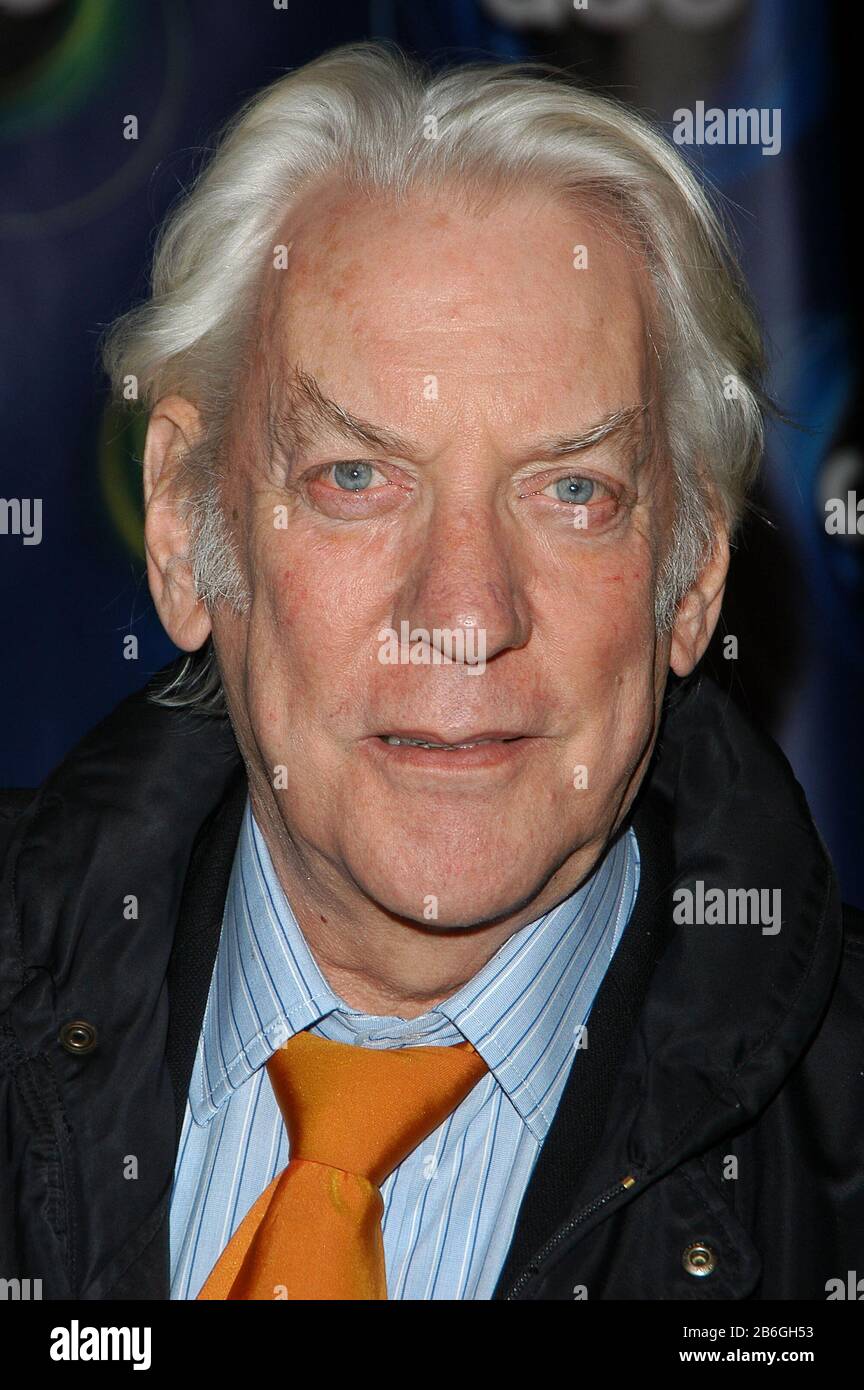 Donald Sutherland At The ABC 2006 TCA Winter All Star Party Held At The   Donald Sutherland At The Abc 2006 Tca Winter All Star Party Held At The Wind Tunnel In Pasadena Ca The Event Took Place On Saturday January 21 2006 Photo By Sbm Picturelux All Rights Reserved File Reference 33984 305sbmplx 2B6GH53 