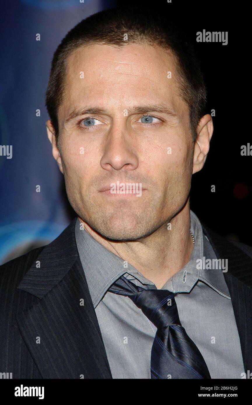 Rob estes hi-res stock photography and images - Alamy