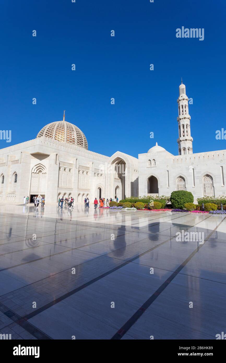 Muscat, Oman. Dec 2019: details of the Sultan Qaboos Grand Mosque. Sultanate of Oman. Stock Photo